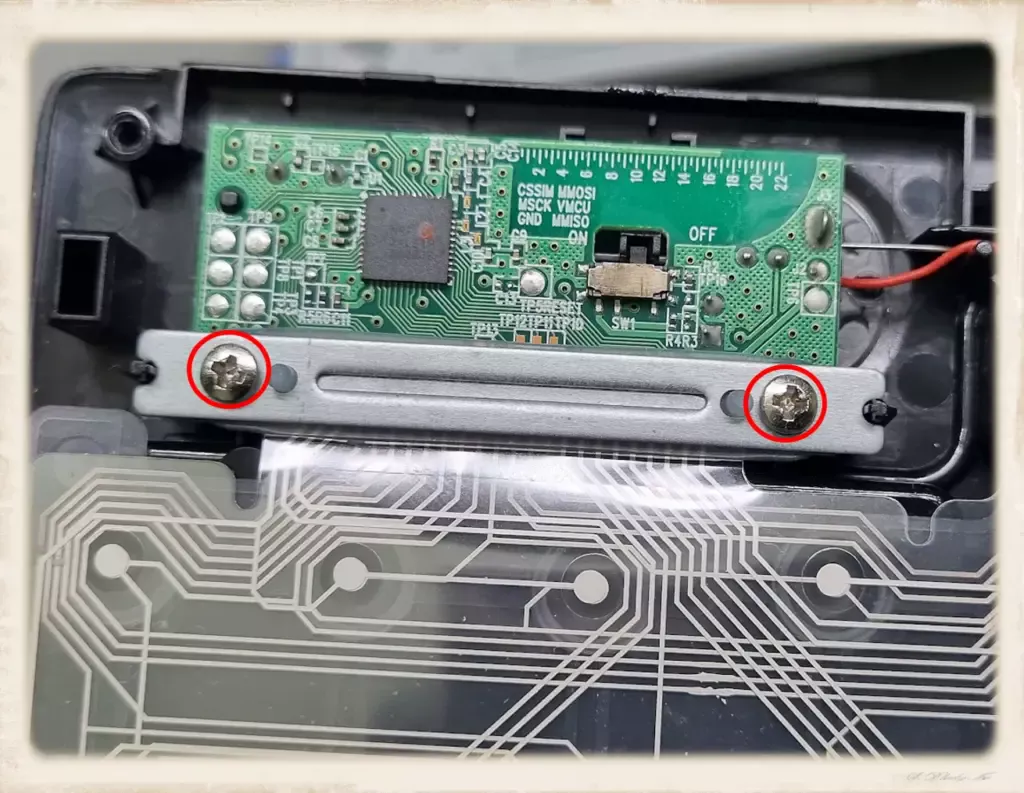 K270 로지텍 키보드 윤활 작업_11전극막설치후 고정